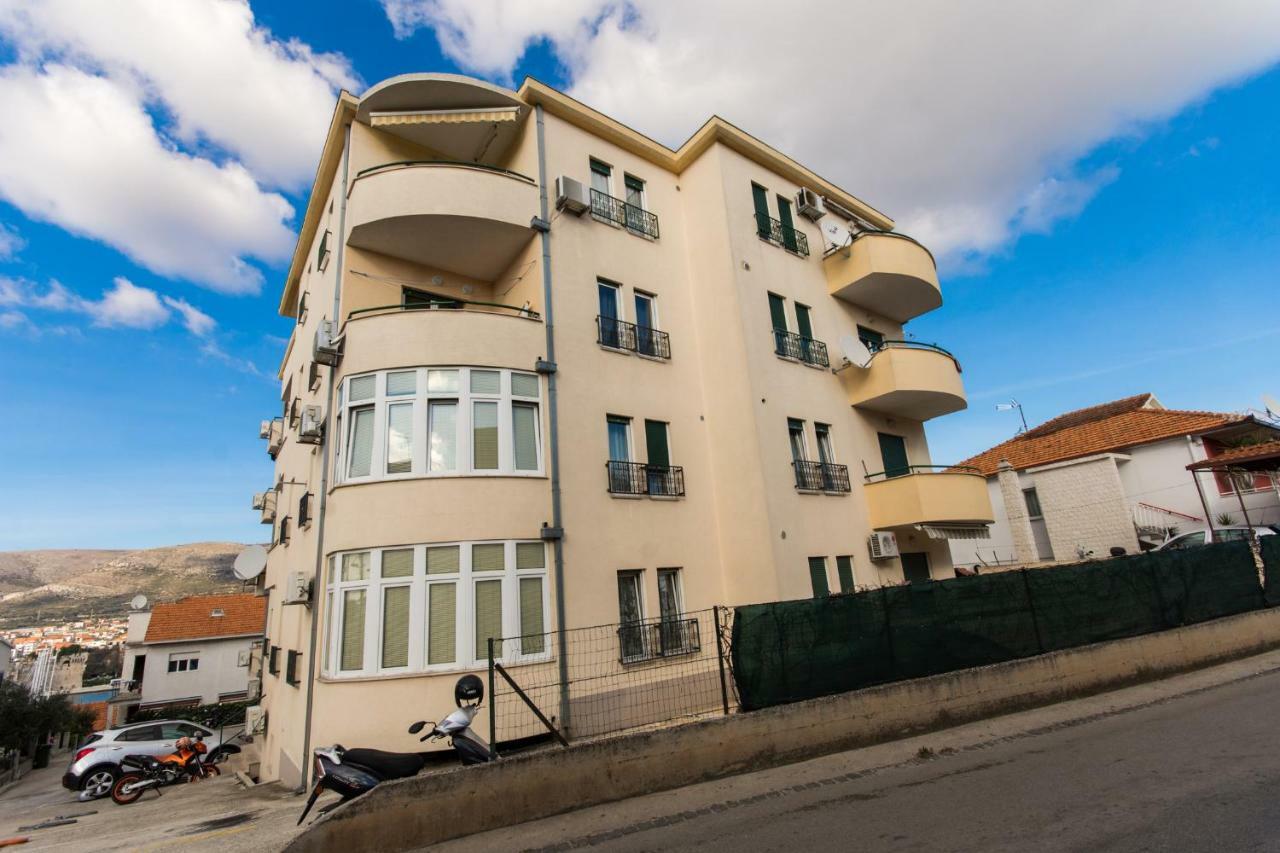 Apartman Ruža Apartment Trogir Bagian luar foto